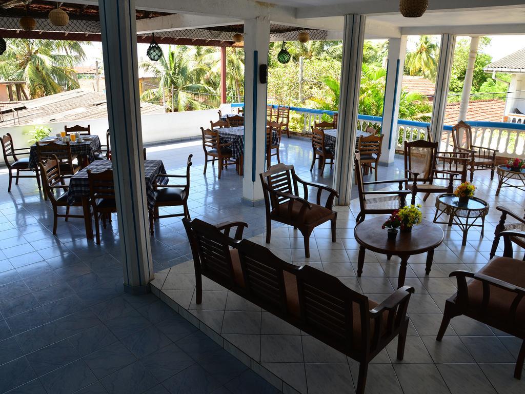 Hotel Happy Tuna Hikkaduwa Εξωτερικό φωτογραφία